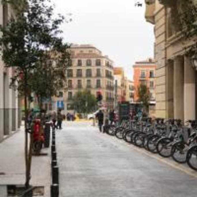 Apartamento Sotano En Gran Via Madrid Esterno foto