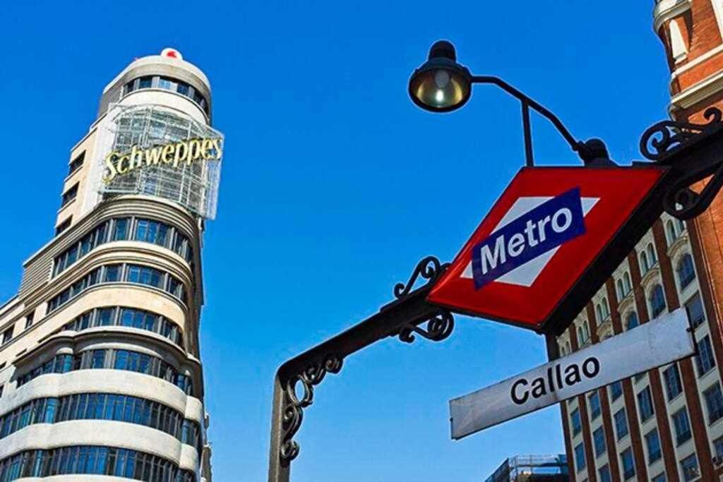 Apartamento Sotano En Gran Via Madrid Esterno foto
