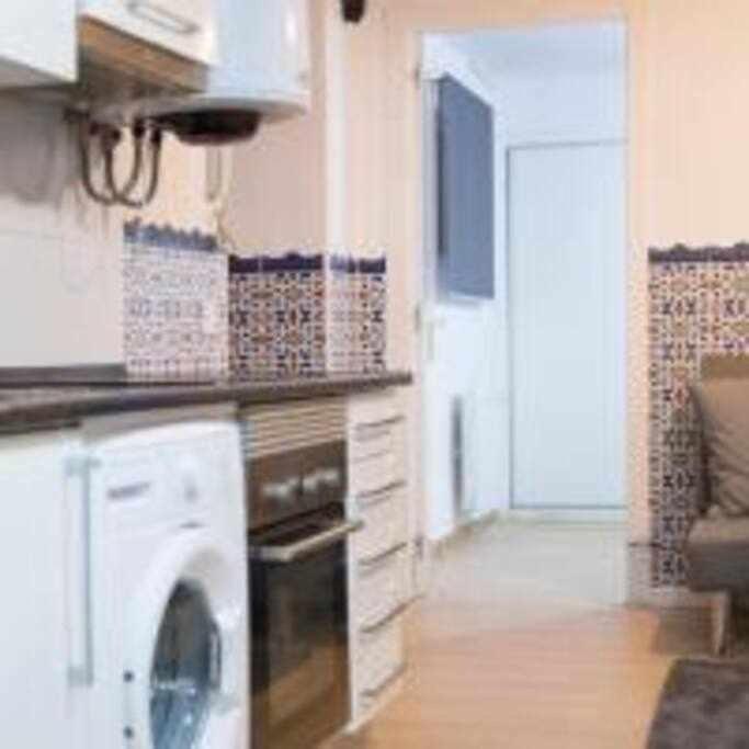 Apartamento Sotano En Gran Via Madrid Esterno foto