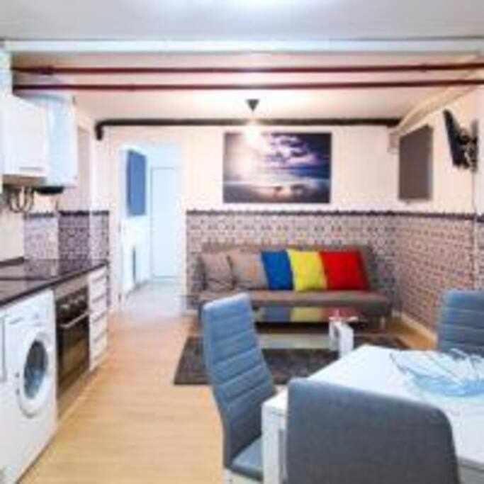 Apartamento Sotano En Gran Via Madrid Esterno foto